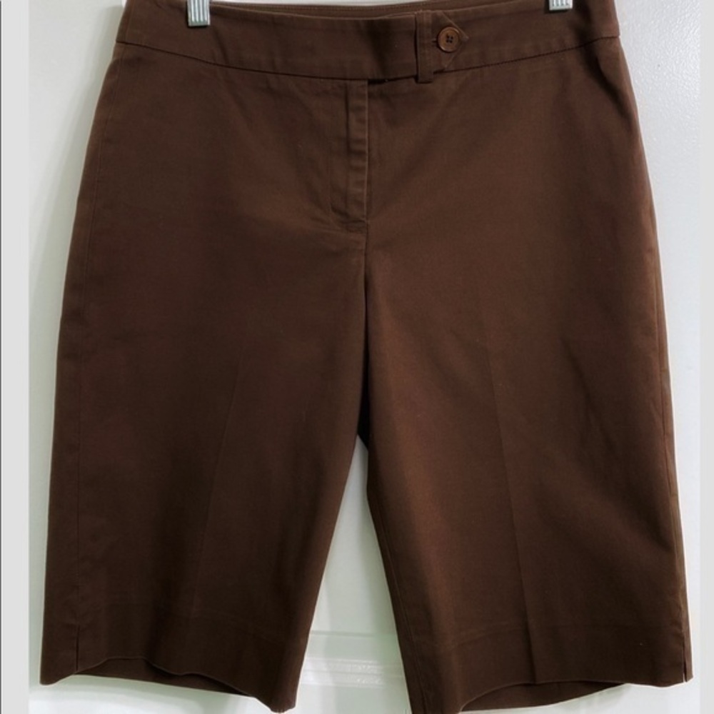 Jones New York Signature Brown Shorts Size 4 Stretch